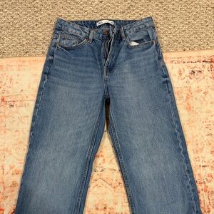 Zara Women’s Blue Jeans